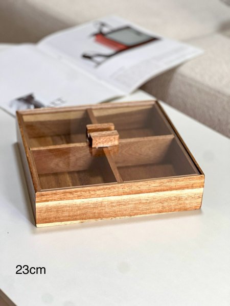 مضيفه مربع /4 خشبي محروق مقسم 